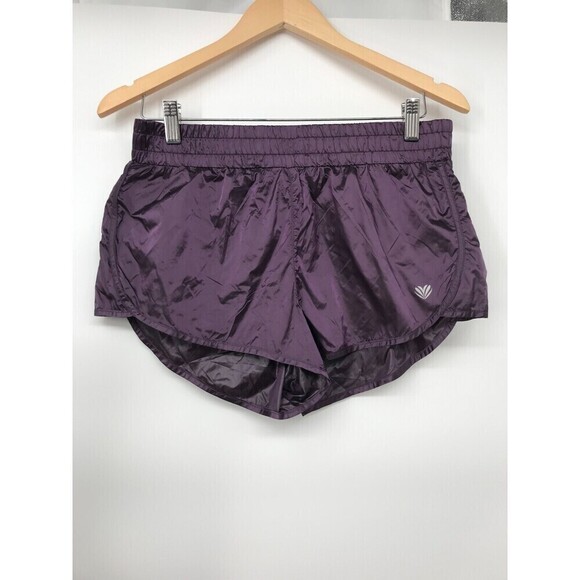 Forever‎ 21 Shorts Women's Purple Athletic Camouflage Shorts Back Pocket Medium - Picture 1 of 11